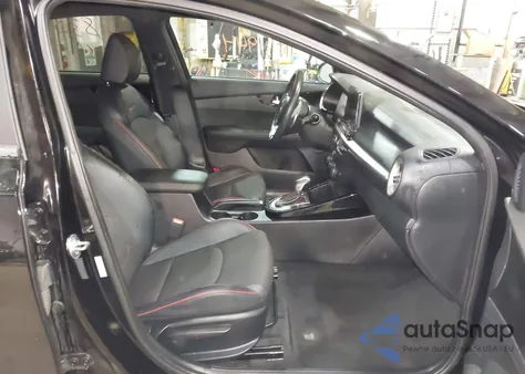 2021 Kia Forte Gt из США, поврежденный, VIN 3KPF44AC1ME394183